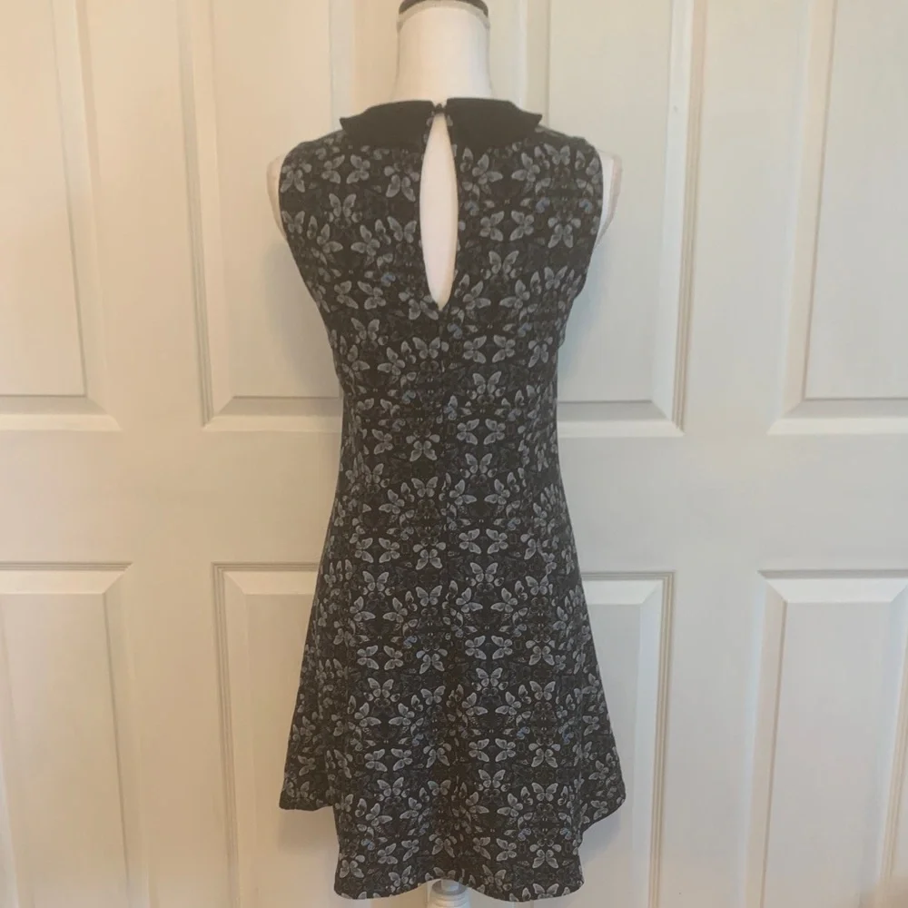 LC Lauren Conrad Black and Gray Floral Dress